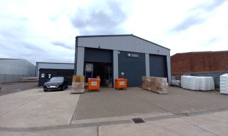 b9c533af 64b9 4505 94e0 e0979c19f89b