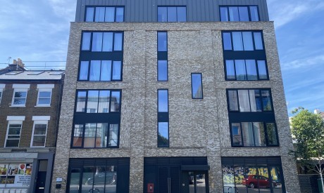 57e020fe acb4 42e2 a2f2 b67341a49d47