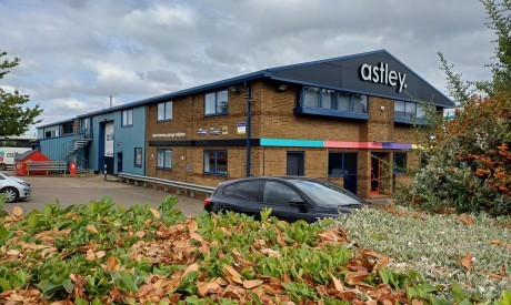 0d8b4740 dd67 42c8 9a7a d2b74808af97