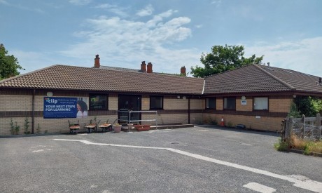 3811b7a3 fc44 4e51 83c1 fa4190d43ca7