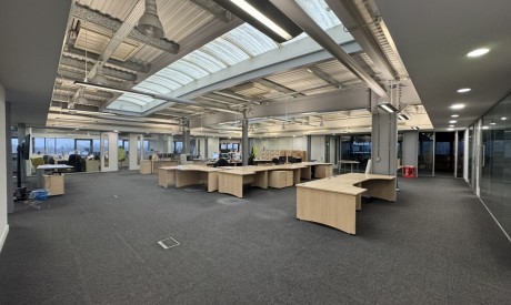 eecaca70 7878 4bde 9bda ebed215697f0_web