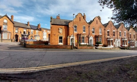 b793782b 396d 44bb a171 efe0c3b8b991_web