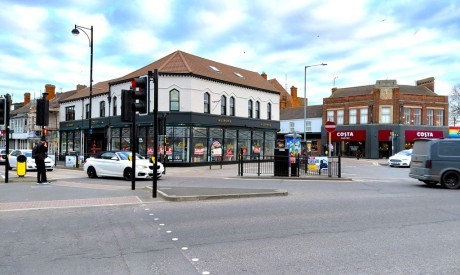 a3b3e686 8563 46ef b657 6f87f1c02479_web