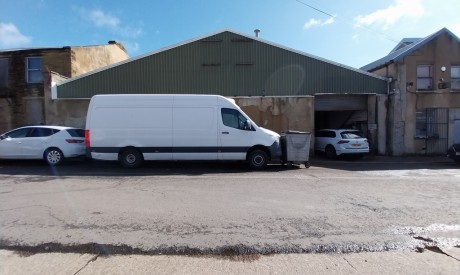 ff8b7206 f187 41bf a926 f2b21dffcb51_web