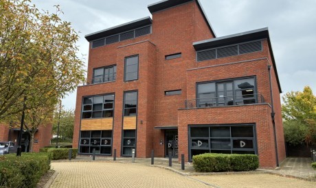 1db1bd63 6fc0 457d abe4 cf83ed2fe170_web