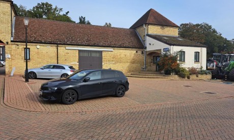 3e8c35bc 7370 4ed7 b148 9b0c4496e7ef_web