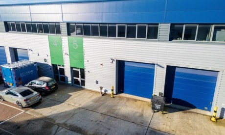 ab18fcad 2b85 4b67 98d1 f5710884fa39_web