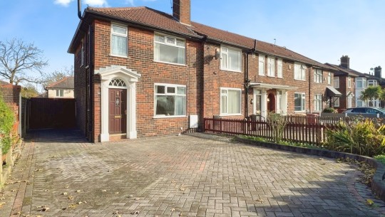 1052 Chorley Old Road   front