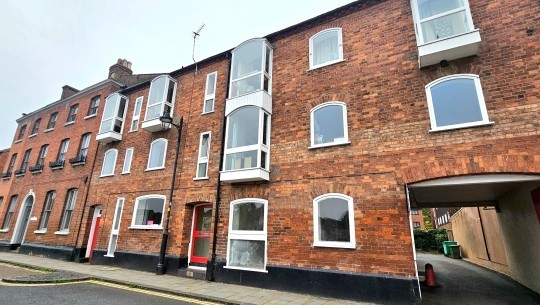 Flat 3, Telford Court   FRONT