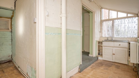 Property Auctions   20 Holly Road   wooden floor