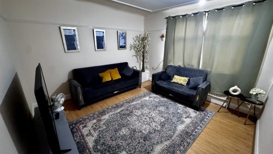 Property Auctions   September 2025   Egerton Road, Chorlton   waiting area