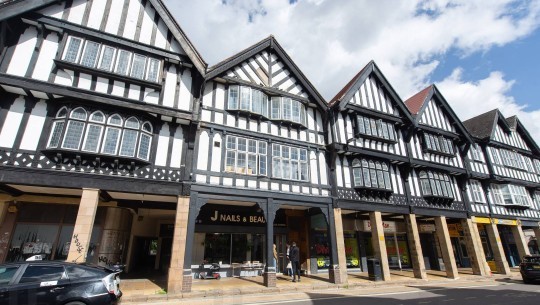 BTGEPA   37   41 Knifesmithgate, Chesterfield, Derbyshire S40 1RL   front
