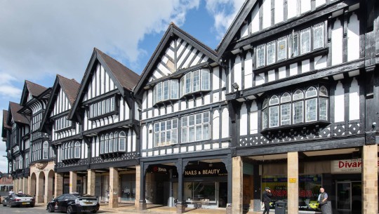 BTGEPA   37   41 Knifesmithgate, Chesterfield, Derbyshire S40 1RL   right angle