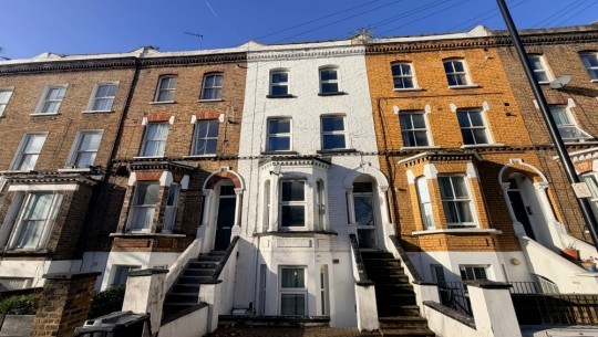 27 St  Thomas Road   front