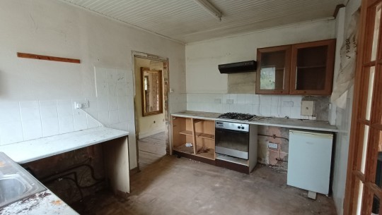 BTGEPA   16 Knowle Road   kitchen