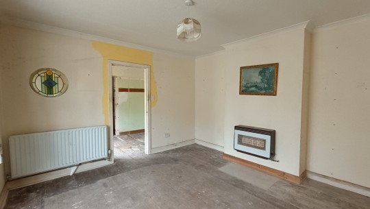 BTGEPA   16 Knowle Road   living room