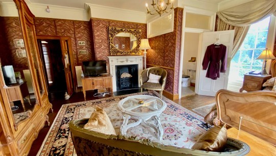 BTGEPA   Harrisons Hall   bridal suite