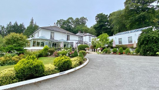 BTGEPA   Harrisons Hall   driveway