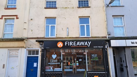 Property Auctions   13 College Street   central external