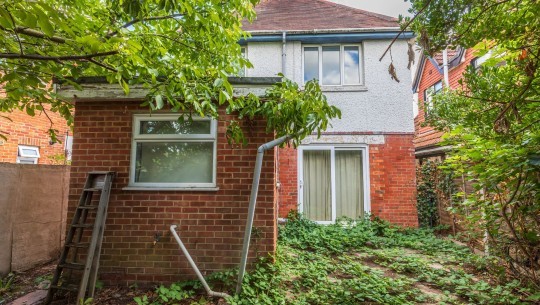 BTGEPA   29 Arthur Road   back