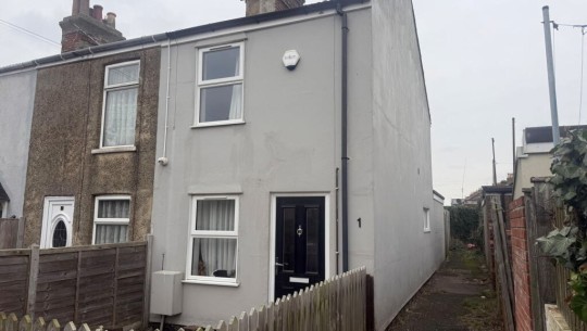 BTGEPA   1 Wells Cottages   external