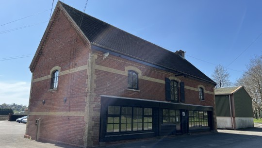 d2b806ca b61a 42ad ac57 21973cb0be97