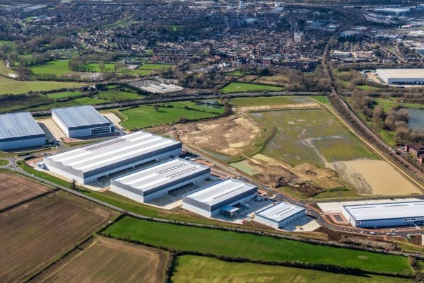 71,800 sq ft pre let PLP