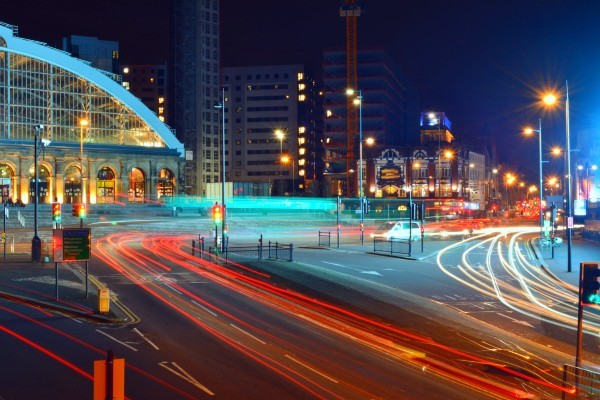 Liverpool Lime street train station in town centre at night