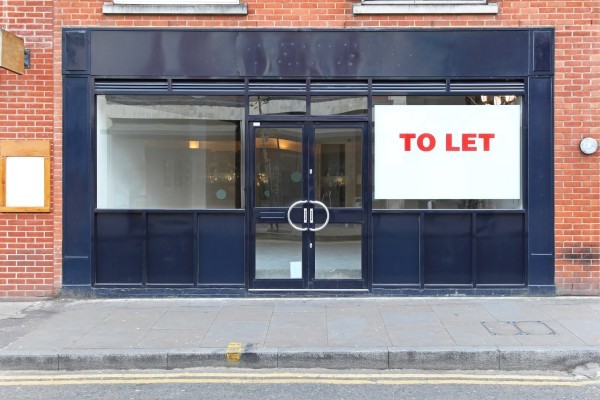 Vacant retail shop to let in London
