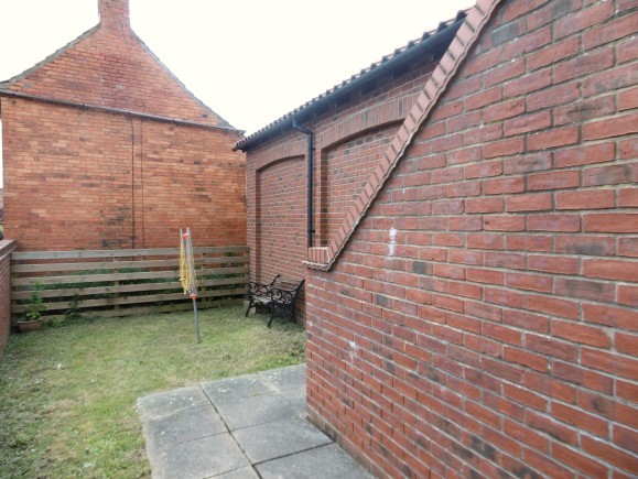40 High St Navenby Garden