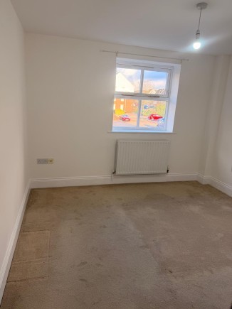 8 Carlton Bedroom 1