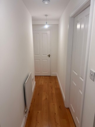 8 Carlton Entrance Hall