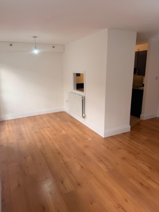 8 Carlton Living Room