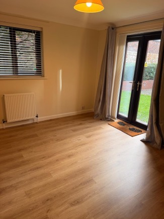 Flat 6 WhatsApp Image 2026 09 29 at 13 14 04 (3)