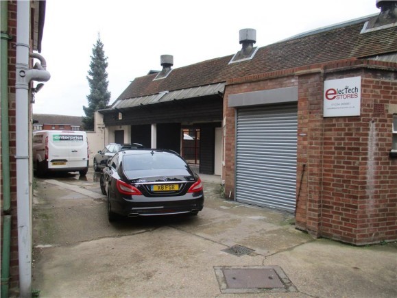 e1460140 62da 4605 b7d2 12becdc944be_web