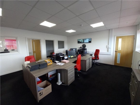 ae14cc95 2746 43e2 adcc c0215ceab66a_web