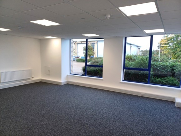 aac46212 dfe8 4b60 a597 c4a72b9c45e0_web