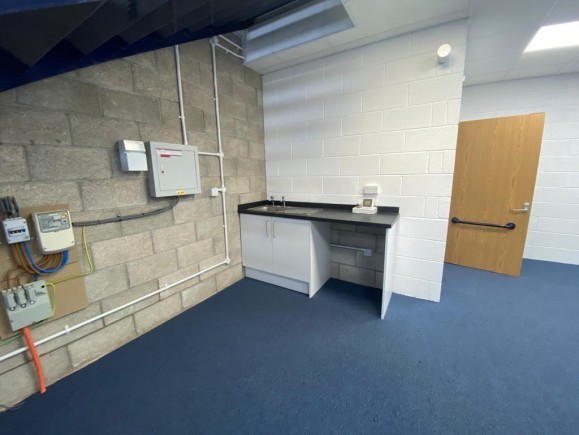 04746833 bf84 4f4b b866 79fe76b2ad69_web