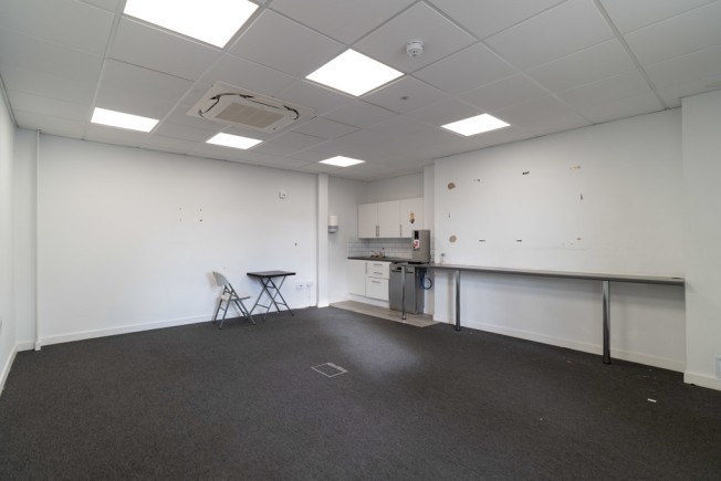 f4342ef2 126e 40a6 87ae 5e487d7b8a81_web