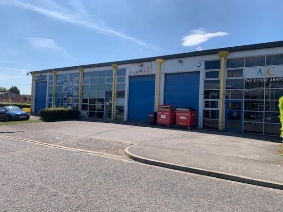 43e45929 64b2 4e22 9170 54225435e45e_web