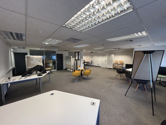 566aea30 659f 48b0 b109 9711c98f6f8d_web