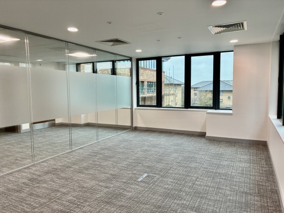 5480ef29 ce52 4225 bedb f632f90e42f8_web