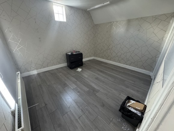 ea514b3e affe 479d 81d1 2e273480a82c_web