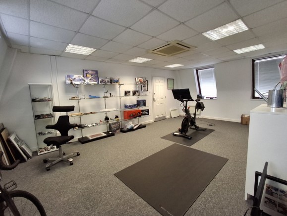 b80423e1 9731 4eff b423 e060e057a887_web