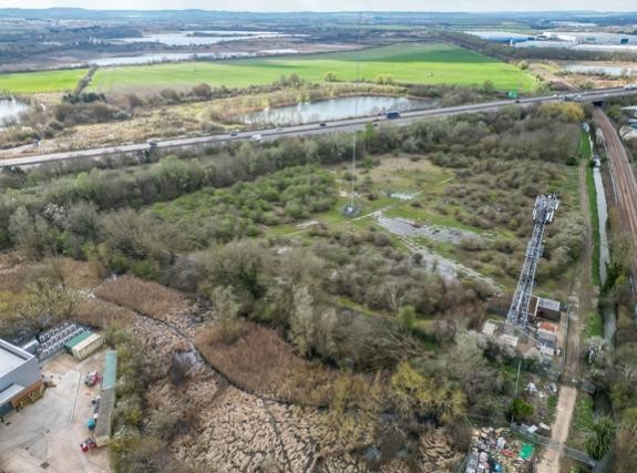 7e735d19 316c 4225 8edc 808d65397c40_web