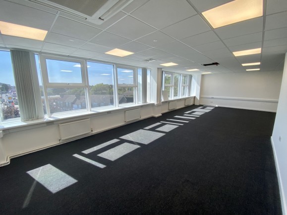 3576efbf ed58 48d5 bd45 f2a0d66b65a5_web