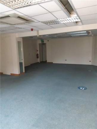 17b911bb cb6a 4e38 ba84 7b1492cbf294_web