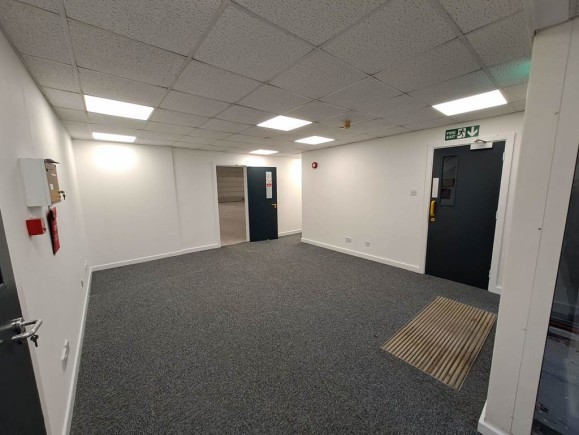 be2f304e 45f2 4fb4 9bf8 b884e7c79061_web