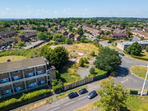 a2b307a3 c81e 4a98 9a56 a0160c717980_web