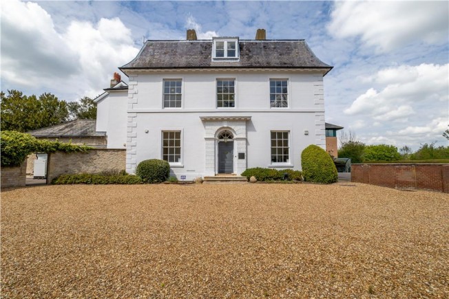 ff5c250f 6ef7 44be 944d acdb1533f024_web